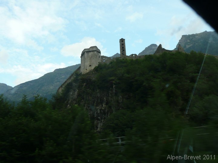 P1140323 Burg im Misox