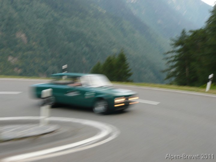 P1140331 ein leichter Schneller Alfa, Rennausfuehrung macht Druck