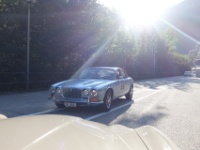 DSC09019  In Isele begrüsst und der zweite XJ6 Series I