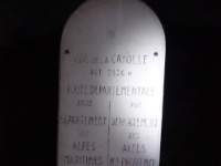 DSC09953  wir steigen 1100 Höhenmeter auf zum Col de la Cayolle. Luftlinie sind wir noch 130 km von Nizza entfernt
