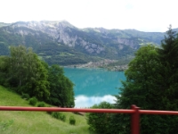 DSC05916  Blick auf den Bielersee, hoch zum Grand Hotel Giessbach