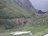 DSC05879  eine alte Brücke, die alte Passstrasse