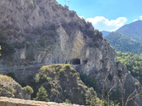 20220812 114336  tolle Szenerie mit Tunell den Col de Turini hoch