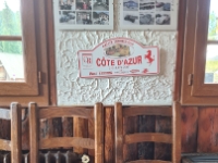 20220812 121116  sehr passende Stühle