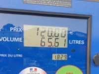 20220813 192858  Frankreich sponsort das Benzin...